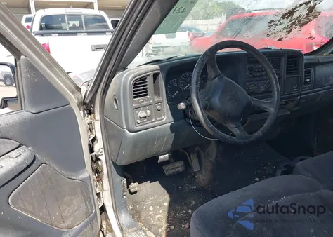 2002 Chevrolet Silverado 1500 Ls из США, поврежденный, VIN 2GCEC19T121353726